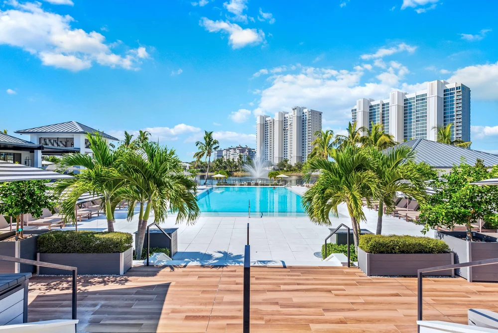 Kalea Bay Club Pool, Naples, FL