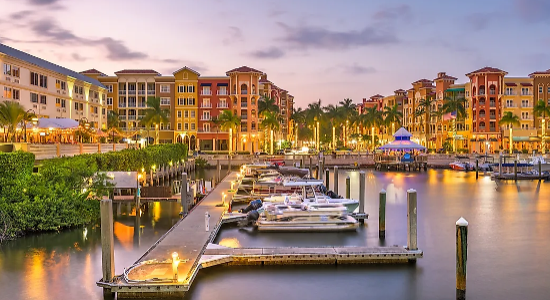 The beautiful town of Naples, Florida, in the evening.