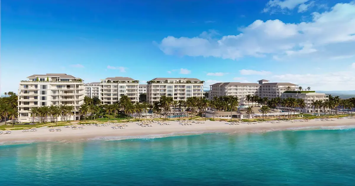 Naples-Beach-Club-shoreline