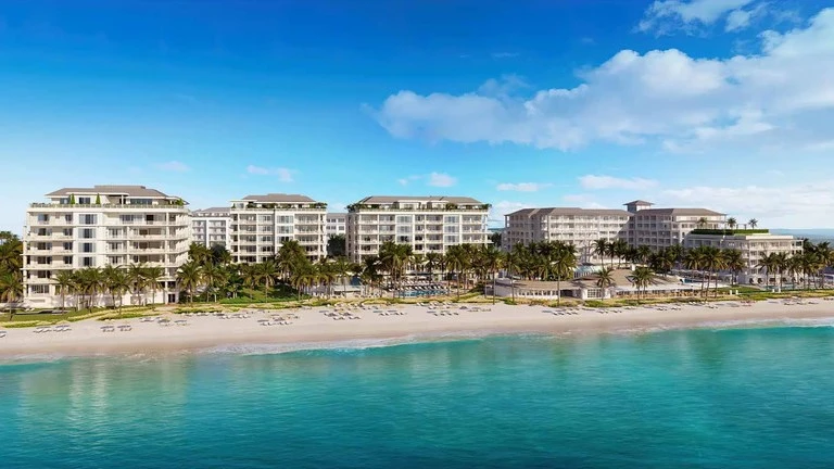 Naples Beach Club shoreline